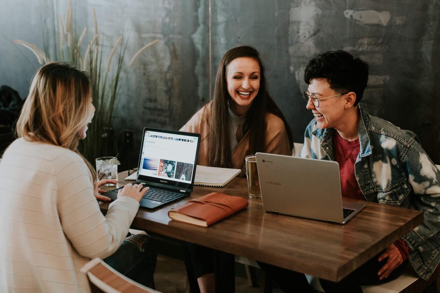 website design team | Web solution team
